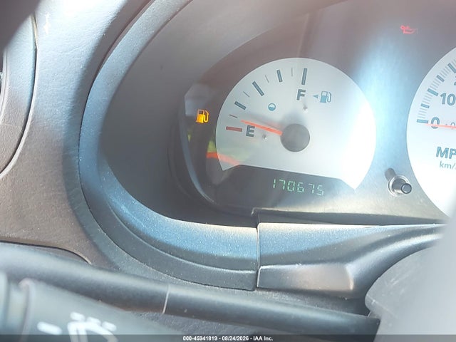 2006 Chrysler Town & Country მანქანა იყიდება აუქციონზე, vin: 1A4GP45R96B627439, აუქციონის ნომერი: 45941819