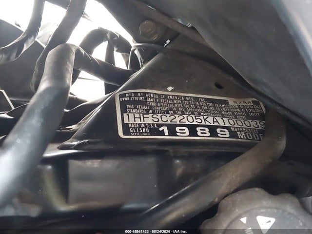 45941822 :رقم المزاد ، 1HFSC2205KA100039 vin ، 1989 Honda Gl1500 مزاد بيع