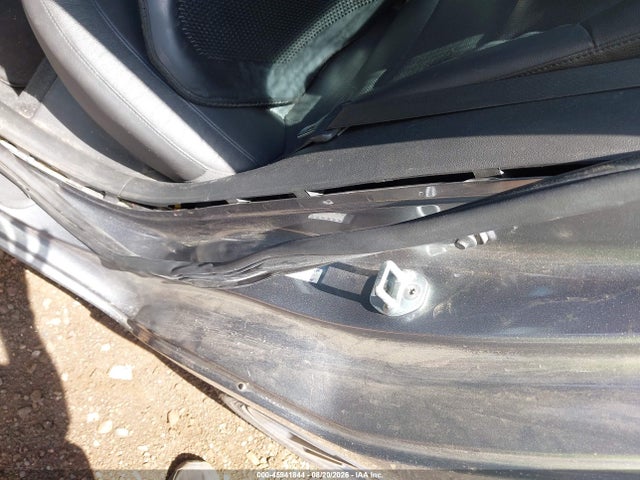 KMHD84LF5HU105263 Hyundai Elantra Limited