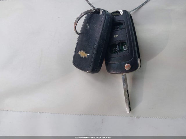 1G1PA5SHXE7250767 Chevrolet Cruze Ls Auto