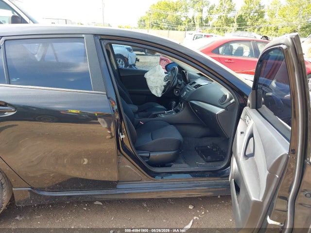 Продаж на аукціоні авто 2011 Mazda Mazda3 S Sport, vin: JM1BL1K58B1901869, номер лоту: 45941900