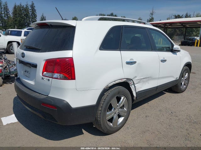 45941914 :رقم المزاد ، 5XYKUDA27DG399641 vin ، 2013 Kia Sorento Ex V6 مزاد بيع