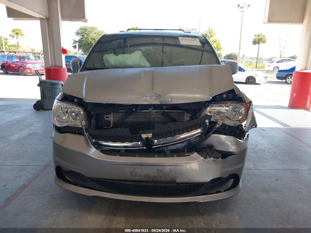45941923 :رقم المزاد ، 2C4RDGCG9HR845301 vin ، 2017 Dodge Grand Caravan Sxt مزاد بيع