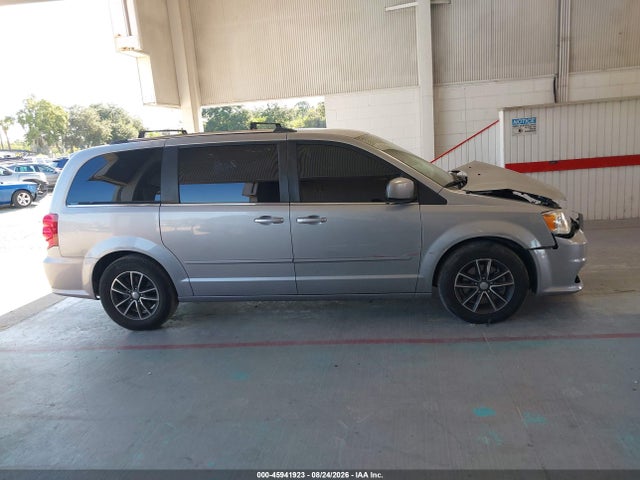 45941923 :رقم المزاد ، 2C4RDGCG9HR845301 vin ، 2017 Dodge Grand Caravan Sxt مزاد بيع