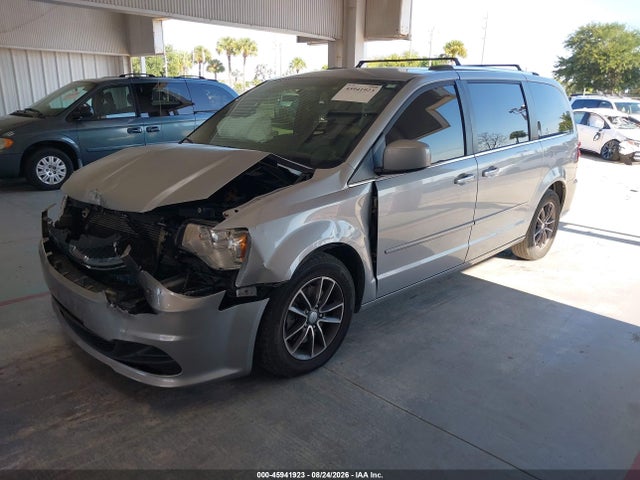 45941923 :رقم المزاد ، 2C4RDGCG9HR845301 vin ، 2017 Dodge Grand Caravan Sxt مزاد بيع