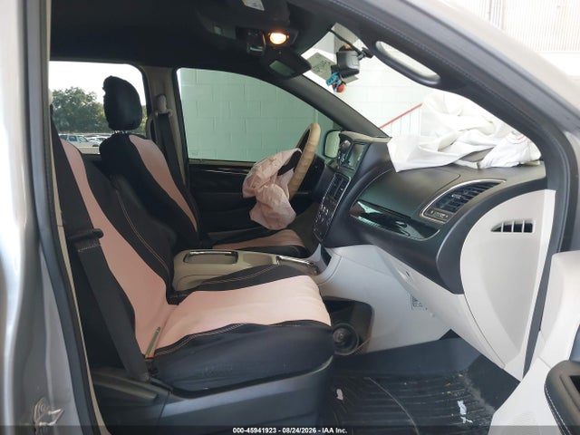 45941923 :رقم المزاد ، 2C4RDGCG9HR845301 vin ، 2017 Dodge Grand Caravan Sxt مزاد بيع