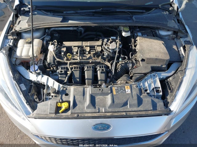 45941927 :رقم المزاد ، 1FADP3K29JL303037 vin ، 2018 Ford Focus Se مزاد بيع