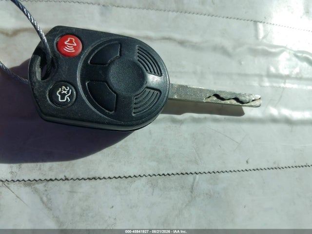 45941927 :رقم المزاد ، 1FADP3K29JL303037 vin ، 2018 Ford Focus Se مزاد بيع