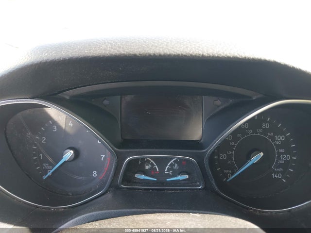 45941927 :رقم المزاد ، 1FADP3K29JL303037 vin ، 2018 Ford Focus Se مزاد بيع