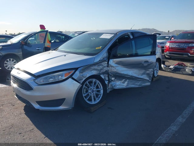 45941927 :رقم المزاد ، 1FADP3K29JL303037 vin ، 2018 Ford Focus Se مزاد بيع