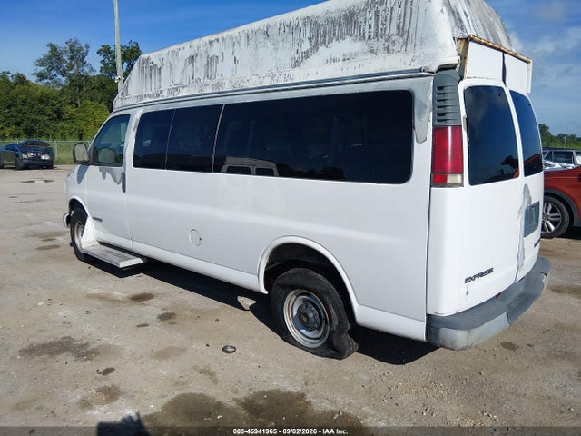 Aukcja sprzedaży 2002 Chevrolet Express Van, vin: 1GAHG39R821123858, numer aukcji: 45941965