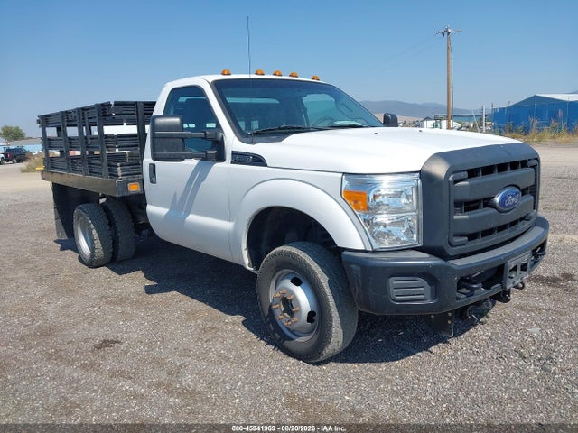 45941969 :رقم المزاد ، 1FDRF3H67FEA14789 vin ، 2015 Ford F-350 Chassis Xl مزاد بيع