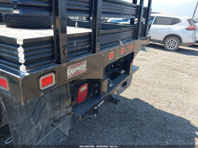 45941969 :رقم المزاد ، 1FDRF3H67FEA14789 vin ، 2015 Ford F-350 Chassis Xl مزاد بيع
