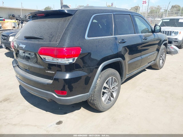 1C4RJEAG3KC615169 Jeep Grand Cherokee Laredo E 4x2