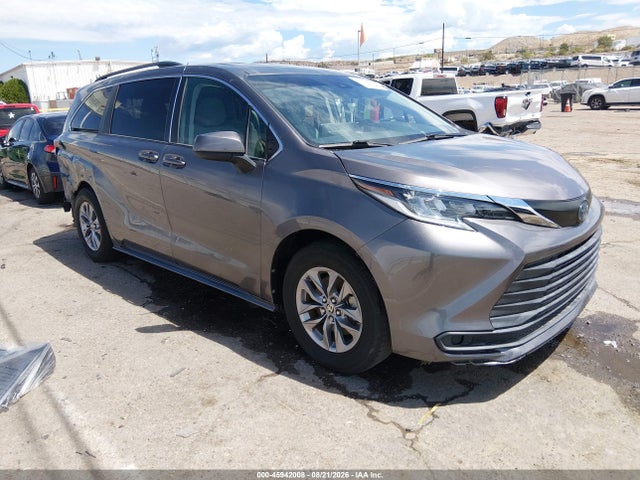 Auction sale of the 2021 Toyota Sienna Le, vin: 5TDKRKEC7MS011111, lot number: 45942008