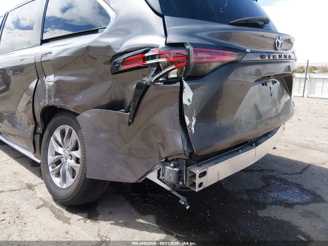 2021 Toyota Sienna Le მანქანა იყიდება აუქციონზე, vin: 5TDKRKEC7MS011111, აუქციონის ნომერი: 45942008