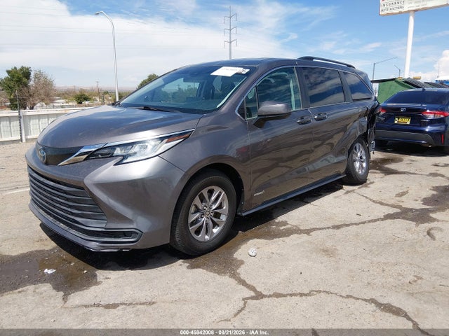 2021 Toyota Sienna Le მანქანა იყიდება აუქციონზე, vin: 5TDKRKEC7MS011111, აუქციონის ნომერი: 45942008