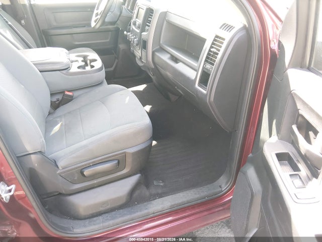 RAM 1500 Express 4x4 6'4 Box 2018 1C6RR7FG5JS269974 Image 5