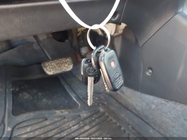 2004 Toyota Rav4 მანქანა იყიდება აუქციონზე, vin: JTEGD20V340036633, აუქციონის ნომერი: 45942025