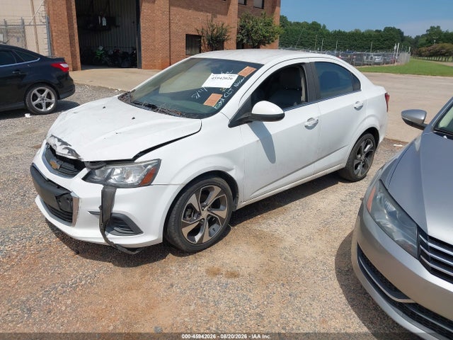 45942026 :رقم المزاد ، 1G1JF5SB6H4141179 vin ، 2017 Chevrolet Sonic Premier Auto مزاد بيع