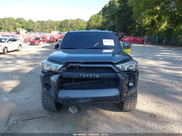 Toyota 4runner Sr5 Premium 2019 JTEBU5JRXK5733617 Image 12