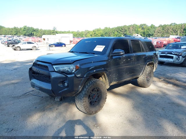 Toyota 4runner Sr5 Premium 2019 JTEBU5JRXK5733617 Image 2