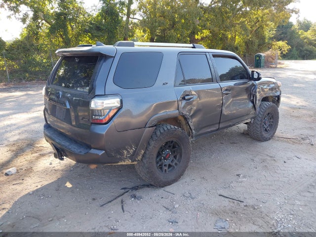 Toyota 4runner Sr5 Premium 2019 JTEBU5JRXK5733617 Image 4