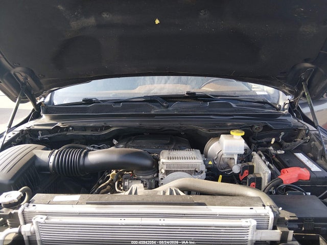 2021 Ram 1500 Laramie  4x4 5'7 Box მანქანა იყიდება აუქციონზე, vin: 1C6SRFJT7MN789225, აუქციონის ნომერი: 45942054