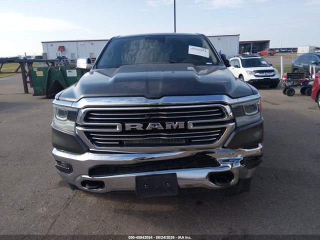 2021 Ram 1500 Laramie  4x4 5'7 Box მანქანა იყიდება აუქციონზე, vin: 1C6SRFJT7MN789225, აუქციონის ნომერი: 45942054