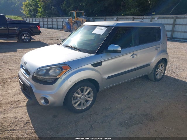 45942068 :رقم المزاد ، KNDJT2A6XC7440720 vin ، 2012 Kia Soul + مزاد بيع