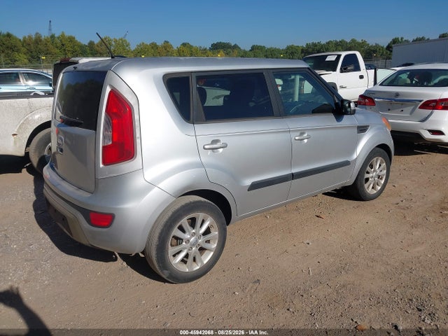 45942068 :رقم المزاد ، KNDJT2A6XC7440720 vin ، 2012 Kia Soul + مزاد بيع