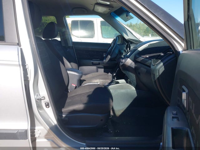 45942068 :رقم المزاد ، KNDJT2A6XC7440720 vin ، 2012 Kia Soul + مزاد بيع