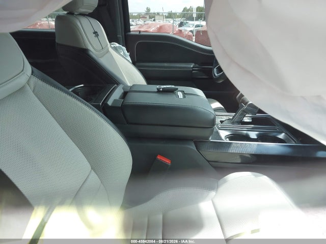Ford F-150 Lightning Platinum 2025 1FT6W7L75SWG00667 Image 5