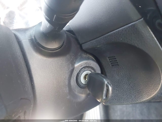 2015 Toyota Corolla Le მანქანა იყიდება აუქციონზე, vin: 2T1BURHE6FC370272, აუქციონის ნომერი: 45942085