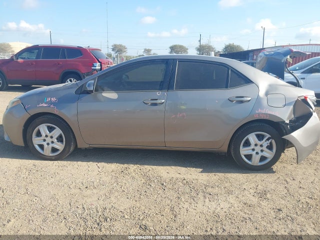 2015 Toyota Corolla Le მანქანა იყიდება აუქციონზე, vin: 2T1BURHE6FC370272, აუქციონის ნომერი: 45942085