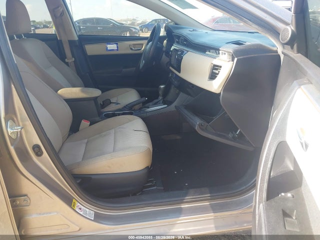 2015 Toyota Corolla Le მანქანა იყიდება აუქციონზე, vin: 2T1BURHE6FC370272, აუქციონის ნომერი: 45942085