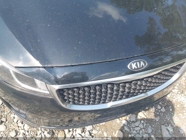 Auction sale of the 2016 Kia Sedona Lx, vin: KNDMB5C17G6205772, lot number: 45942087