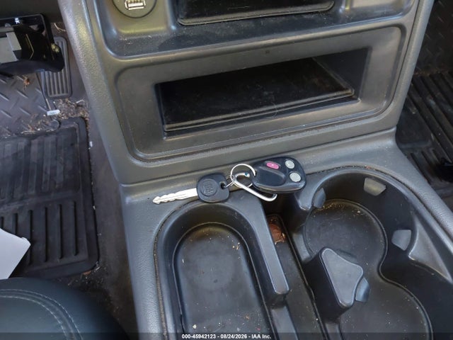 Продажа на аукционе авто 2005 Chevrolet Silverado 2500hd Lt, vin: 1GCHK23275F964816, номер лота: 45942123