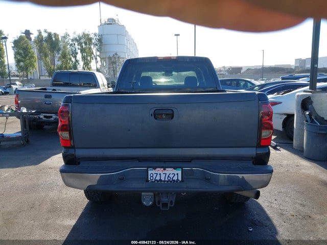 Продажа на аукционе авто 2005 Chevrolet Silverado 2500hd Lt, vin: 1GCHK23275F964816, номер лота: 45942123