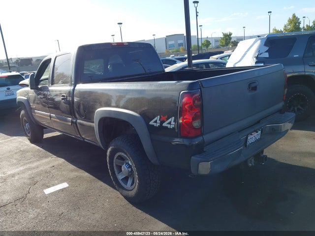 Продажа на аукционе авто 2005 Chevrolet Silverado 2500hd Lt, vin: 1GCHK23275F964816, номер лота: 45942123