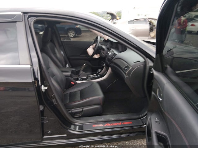 45942131 :رقم المزاد ، 1HGCR2F11HA291453 vin ، 2017 Honda Accord Sport Se مزاد بيع