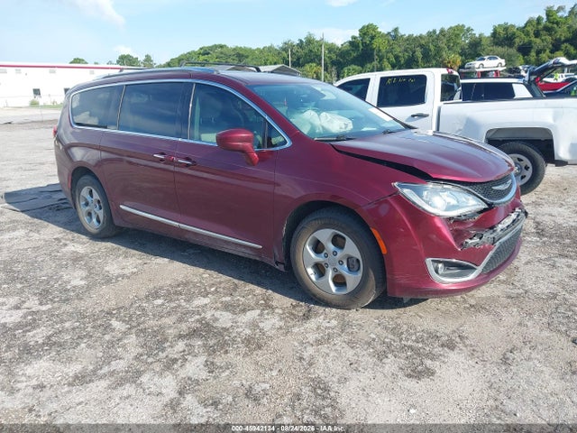 2017 Chrysler Pacifica Touring-l Plus მანქანა იყიდება აუქციონზე, vin: 2C4RC1EG9HR708632, აუქციონის ნომერი: 45942134