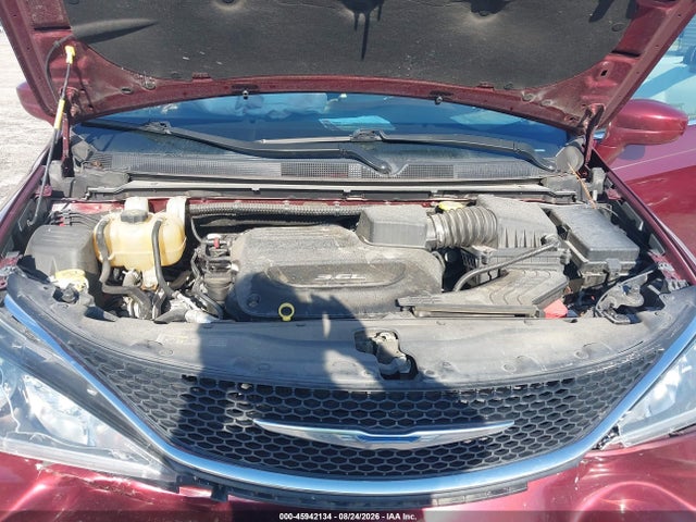 2017 Chrysler Pacifica Touring-l Plus მანქანა იყიდება აუქციონზე, vin: 2C4RC1EG9HR708632, აუქციონის ნომერი: 45942134