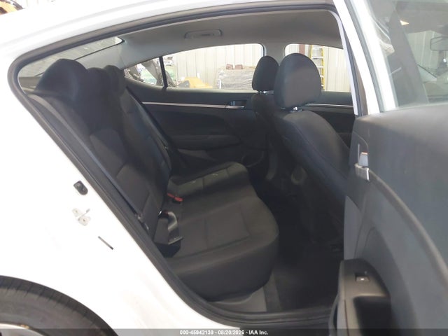 45942139 :رقم المزاد ، 5NPD74LF6KH478787 vin ، 2019 Hyundai Elantra Se مزاد بيع