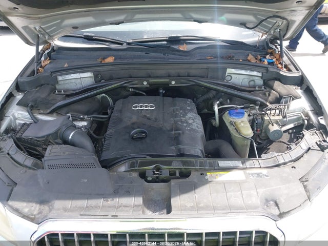 Audi Q5 2.0t Premium 2014 WA1CFAFP1EA043134 Image 10