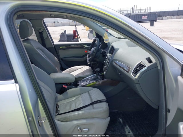 Audi Q5 2.0t Premium 2014 WA1CFAFP1EA043134 Image 5