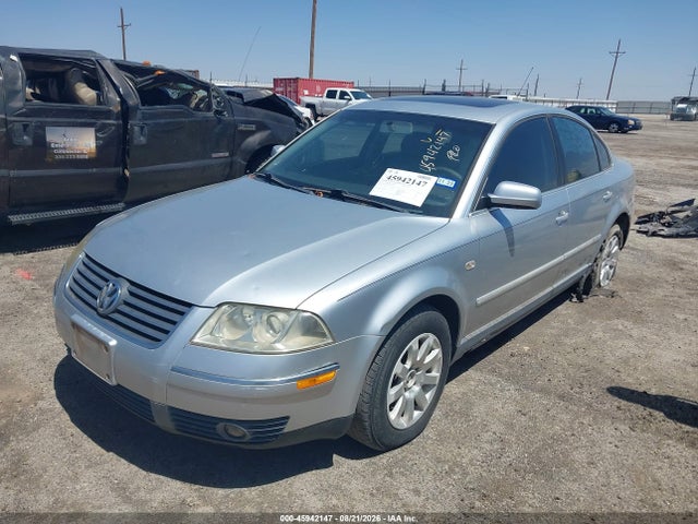 45942147 :رقم المزاد ، WVWPD63B12P032131 vin ، 2002 Volkswagen Passat Gls مزاد بيع