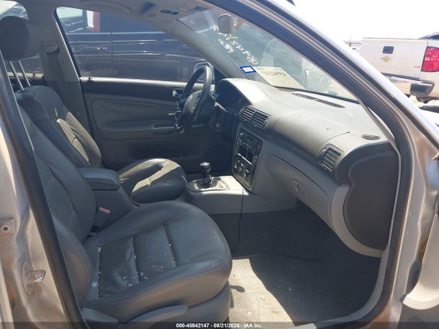 45942147 :رقم المزاد ، WVWPD63B12P032131 vin ، 2002 Volkswagen Passat Gls مزاد بيع
