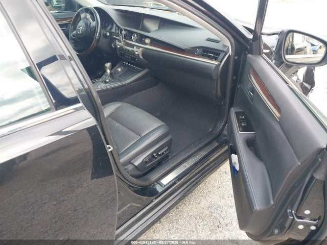 45942182 :رقم المزاد ، 58ABK1GG4HU040487 vin ، 2017 Lexus Es 350 مزاد بيع