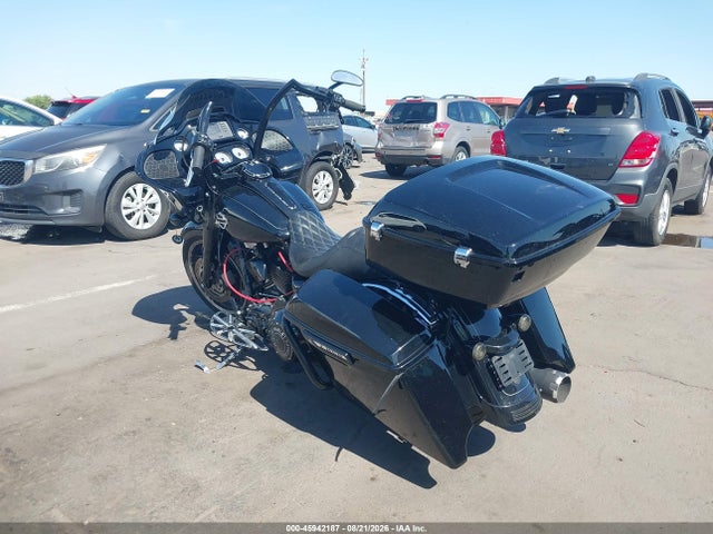 Harley-Davidson Fltrx Road Glide 2016 1HD1KHM39GB645941 Image 3